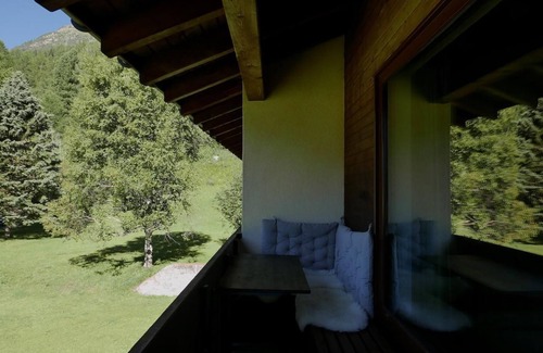 La Punt-Chamues-ch Apartment | Holiday apartment La Punt-Chamues-ch for 1 - 2 persons with 1 bedroom - Holiday apartment