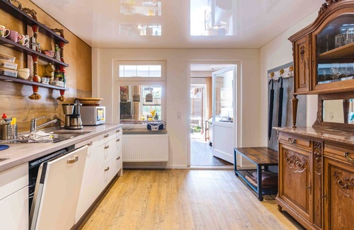 Schonberger Strand Apartment | Holiday Apartment "Treibholz - Feriendomizil Ostsee" with 2 Terraces, Directly on the Beach and WiFi