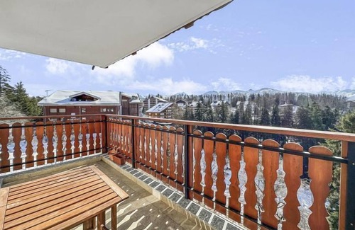 Lens Apartment | Holiday apartment Crans-Montana (Ort) for 1 - 6 persons with 2 bedrooms - Holiday apartment