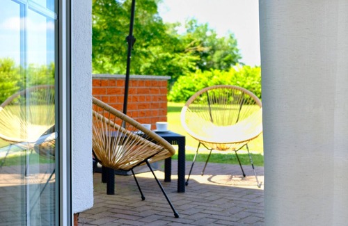 Ribnitz-Damgarten Apartment | Holiday Apartment Lütte Veer, incl. 2 E-Bikes and Wi-Fi