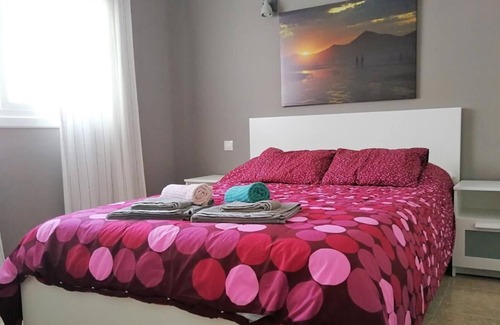 Caleta de Famara Apartment | Holiday apartment Caleta de Famara for 1 - 6 persons with 3 bedrooms - Holiday apartment