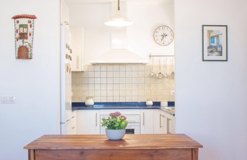 Caleta de Famara Apartment | Holiday apartment Caleta de Famara for 1 - 2 persons with 1 bedroom - Row house