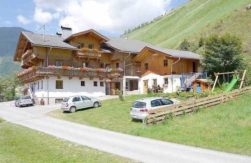 Innervillgraten House | Holiday apartment Innervillgraten for 2 - 5 persons with 2 bedrooms - Holiday house