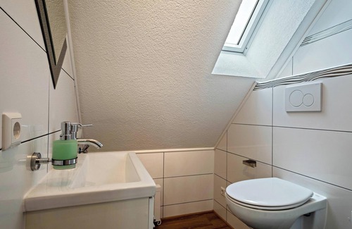 Friedrichshafen Apartment | Holiday Apartment 'Alpenblick' with Mountain View, Balcony & Wi-Fi