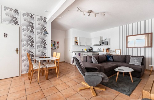 Friedrichskoog Apartment | Holiday Apartment 'Friedrichskoog Spitze' with Private Terrace and Wi-Fi