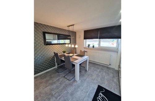 Hinterweidenthal House | Holiday apartment Glockenhorn