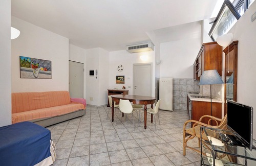 Varigotti Apartment | Holiday Apartment '4 Mehari with Private Garden, A/C & Wi-Fi