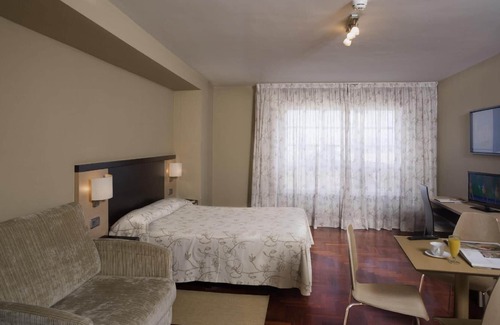 Elvina Apartment | Holiday apartment A Coruña for 1 - 3 persons - Holiday apartment