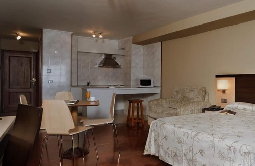 Elvina Apartment | Holiday apartment A Coruña for 1 - 3 persons - Holiday apartment