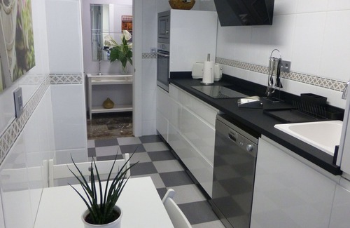 Albacete Apartment | Holiday Apartment "Albacete Capital" with 3 Balconies & Wi-Fi