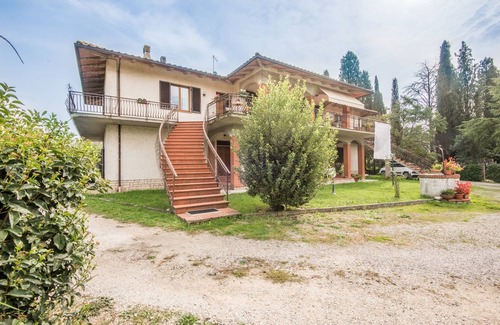 Santarello Apartment | Holiday Apartment "Appartamento Ulivo" with Garden & Terrace