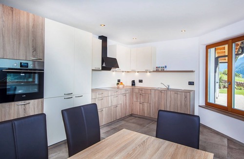 Laion Apartment | Holiday Apartment 'Avea App 2-2 Personen' with Mountain View and Garden