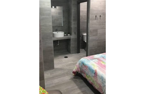 Los Tilos Apartment | Holiday Apartment "B Estación De Tren" with Wi-Fi