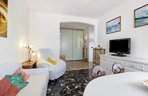 Arma di Taggia Apartment | Holiday Apartment 'B167 Nuvoloni - Arma di Taggia' with 2 Private Balconies