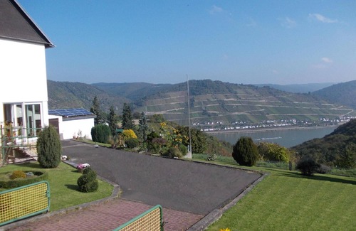Mainz-Bingen Apartment | Holiday apartment Bacharach for 1 - 6 persons with 2 bedrooms - Twin house