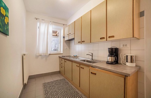 Saltusio Apartment | Holiday Apartment "Camping Passeier Lavendel" with Mountain View, Pool, Sauna & Wi-Fi