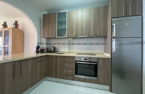 Torrox Costa Apartment | Holiday Apartment 'Casa Del Sol' close to the Beach with Sea View, Shared Garden & Wi-Fi
