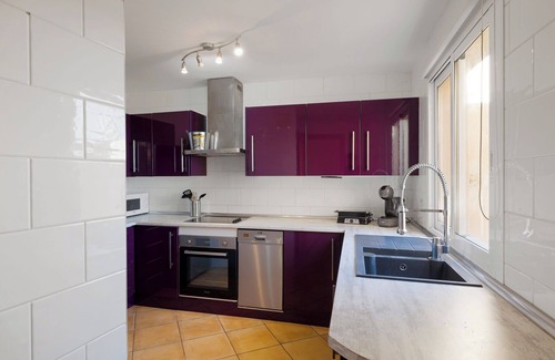 Mijas Apartment | Holiday Apartment 'Casa Rosado' with Sea View, Pool & Wi-Fi
