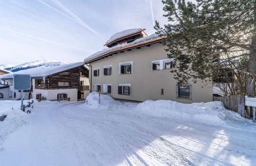 Celerina-Schlarigna Apartment | Holiday apartment Celerina/Schlarigna for 7 persons with 3 bedrooms - Holiday apartment