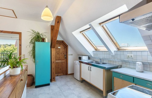 Joachimsthal Apartment | Holiday Apartment "Schorfheide" with Private Terrace & Wi-Fi