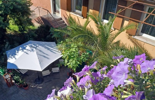 Oberrotweil Apartment | Holiday apartment Monet in Oberrotweil