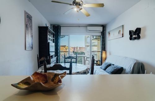 Empuriabrava Apartment | Holiday apartment Empuriabrava for 1 - 6 persons with 2 bedrooms - Holiday apartment
