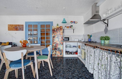 Tabayesco Apartment | Holiday Apartment "Eco Casa Salitre" with Sea View, Private Terrace & Wi-Fi