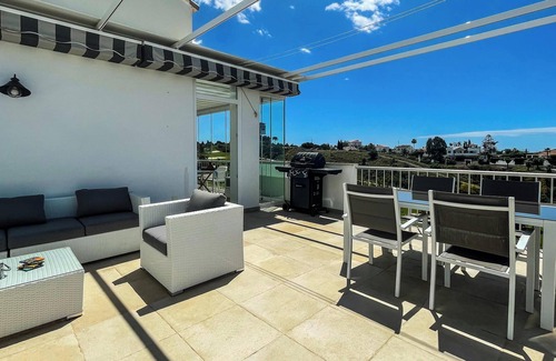 Caleta de Velez Apartment | Holiday Apartment "Atico Las Palmeras Golf" with Terrace