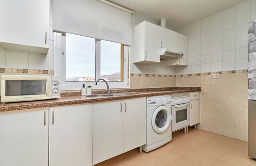 Rio Velez Apartment | Holiday Apartment "Casa Axarquia" with 2 Balconies & Wi-Fi