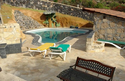 Armenime Apartment | Holiday apartment finca view of La Gomera southwest Tenerife