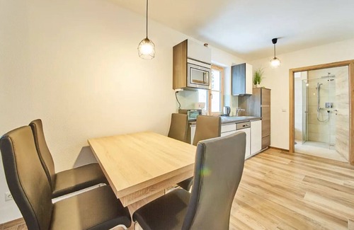 Saalbach-Hinterglemm Apartment | Holiday Apartment "Goodlife Top 1" with Mountain View & Wi-Fi