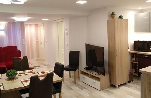 Waldesruh Apartment | Holiday apartment Hoppegarten for 1 - 4 persons with 2 bedrooms - Twin house