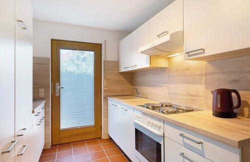 Durbach Apartment | Holiday Apartment 'Haus Latt' with Mountain View, Private Terrace and Wi-Fi