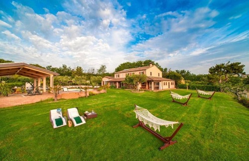 San Costanzo Apartment | Holiday apartment San Costanzo for 1 - 6 persons with 3 bedrooms - Multistorey holiday home/maisonet