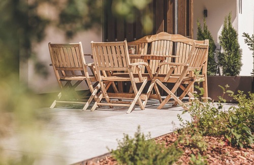 San Giovanni Apartment | Holiday Apartment 'Silva Living' with Mountain View, Private Terrace and Wi-Fi