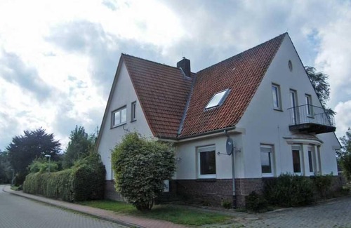 Schweiburg Apartment | Holiday apartment Jade for 1 - 4 persons with 3 bedrooms - Holiday apartment in one or multi-family
