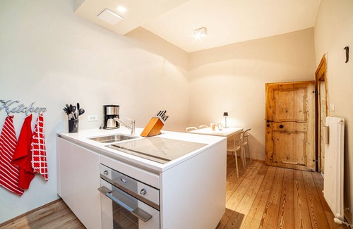 Merano Apartment | Holiday Apartment 'Lauben 75' with Wi-Fi