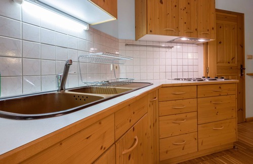 Vandoies Apartment | Holiday Apartment "Lindenhof Apt 4" with Balcony & Wi-Fi