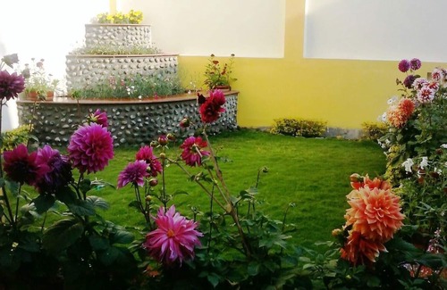Gomti Nagar House | Holiday apartment Lucknow for 1 - 4 persons with 2 bedrooms - Holiday house