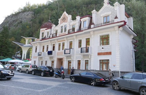 Borjomi Apartment | Holiday apartment "Neli" in Borjomi