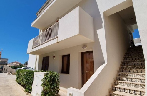 Punta Secca Apartment | Holiday apartment Punta Secca for 1 - 8 persons with 3 bedrooms - Holiday apartment