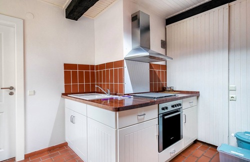 Rodenas Apartment | Holiday Apartment 'Rosenwohnung' with Shared Garden and Wi-Fi