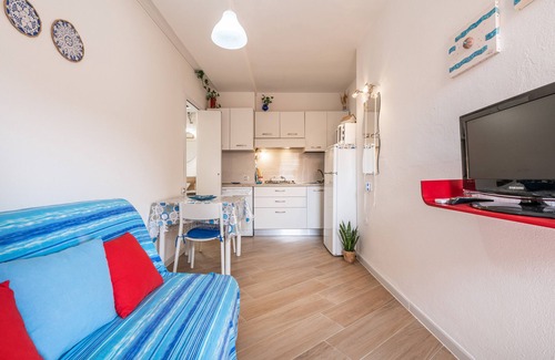 Villasimius Apartment | Holiday Apartment Stella Azzurra with Sea View, A/C & Balcony; Wifi