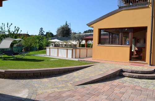 Salo Apartment | Holiday apartment Salò for 1 - 5 persons with 2 bedrooms - Twin house