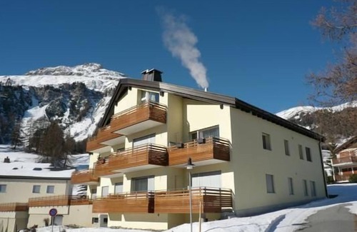 Samedan Apartment | Holiday apartment Samedan for 1 - 2 persons with 1 bedroom - Holiday apartment in one or multi-famil