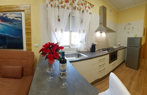 Los Silos Apartment | Holiday Apartment "Siboramar L15 Diego" with Shared Terrace & Wi-Fi