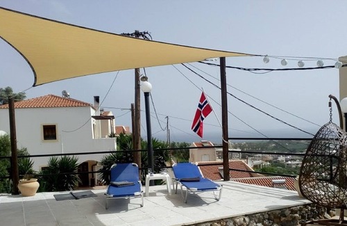 Dempla Condo | Holiday apartment with swimmingpool, AC and spectacular view.