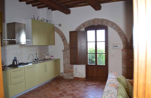 Asciano Apartment | Holiday apartment with private garden on the ground floor