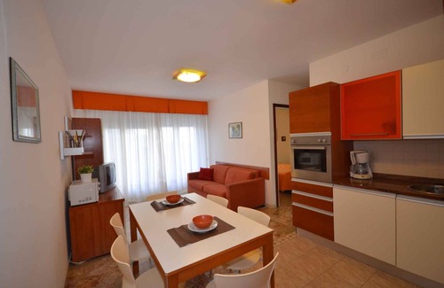 Bibione Apartment | Holiday apartment with balcony and air conditioning