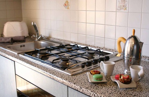 Fogliano Marina Apartment | Holiday apartment with balcony